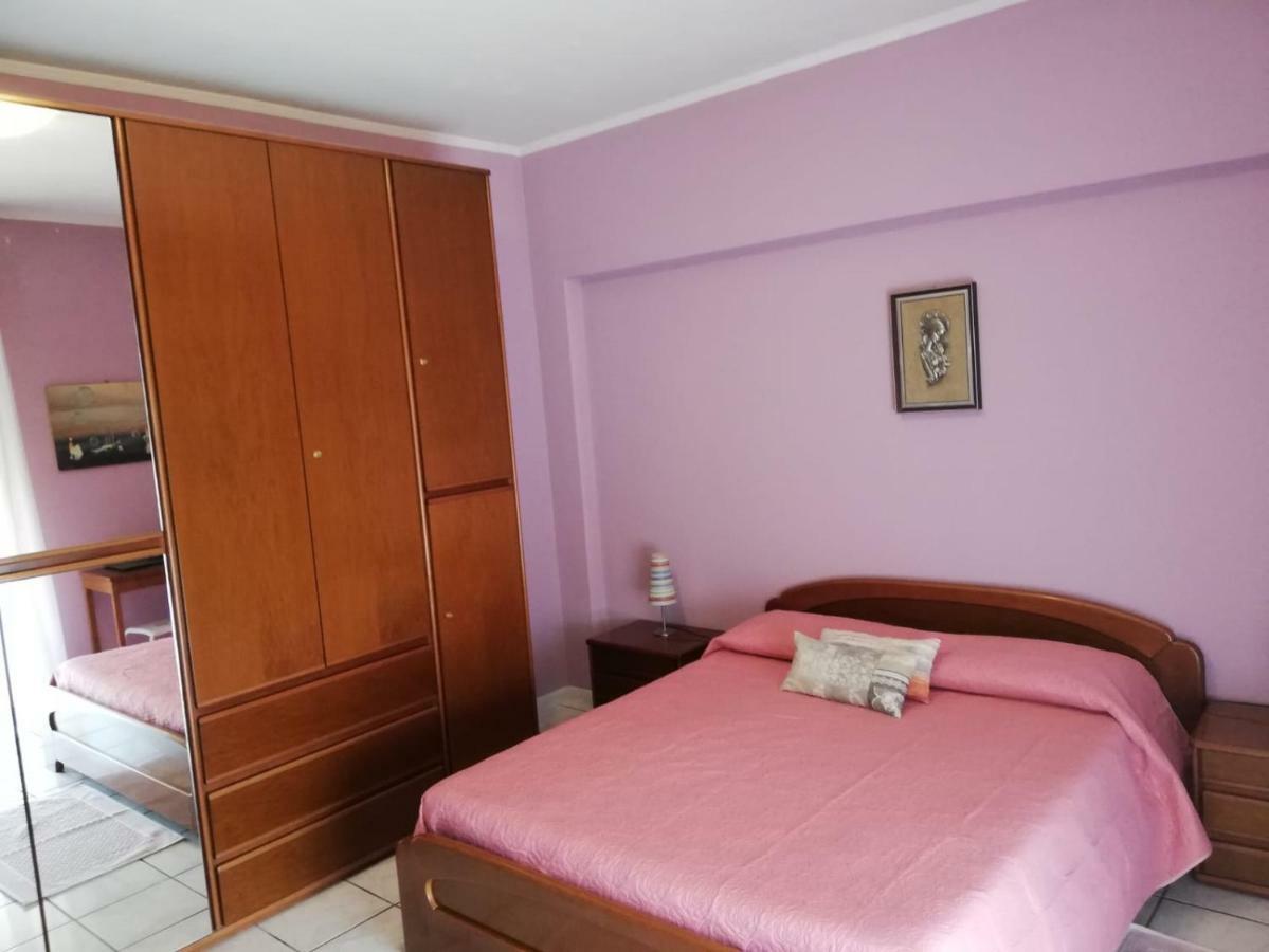 B & B Amici Dell'Etna Nicolosi Bagian luar foto