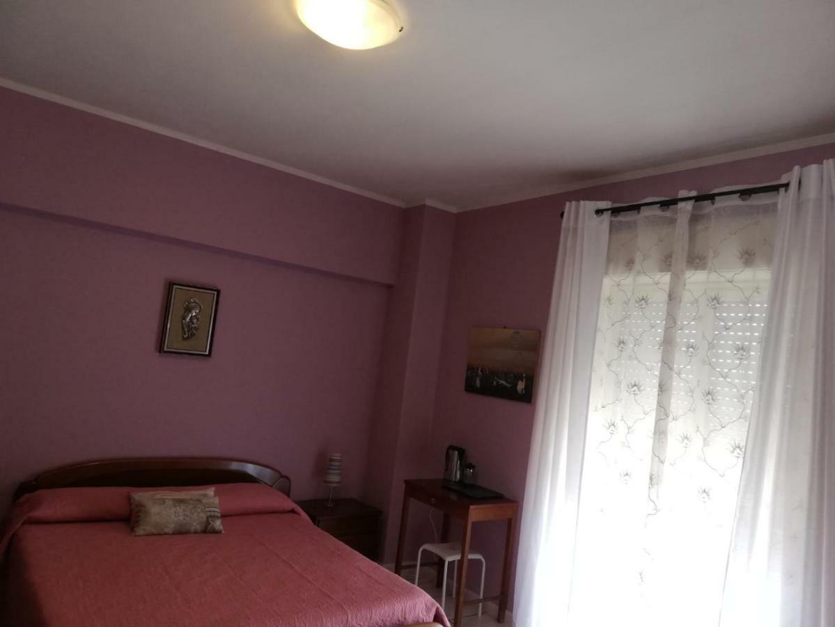 B & B Amici Dell'Etna Nicolosi Bagian luar foto