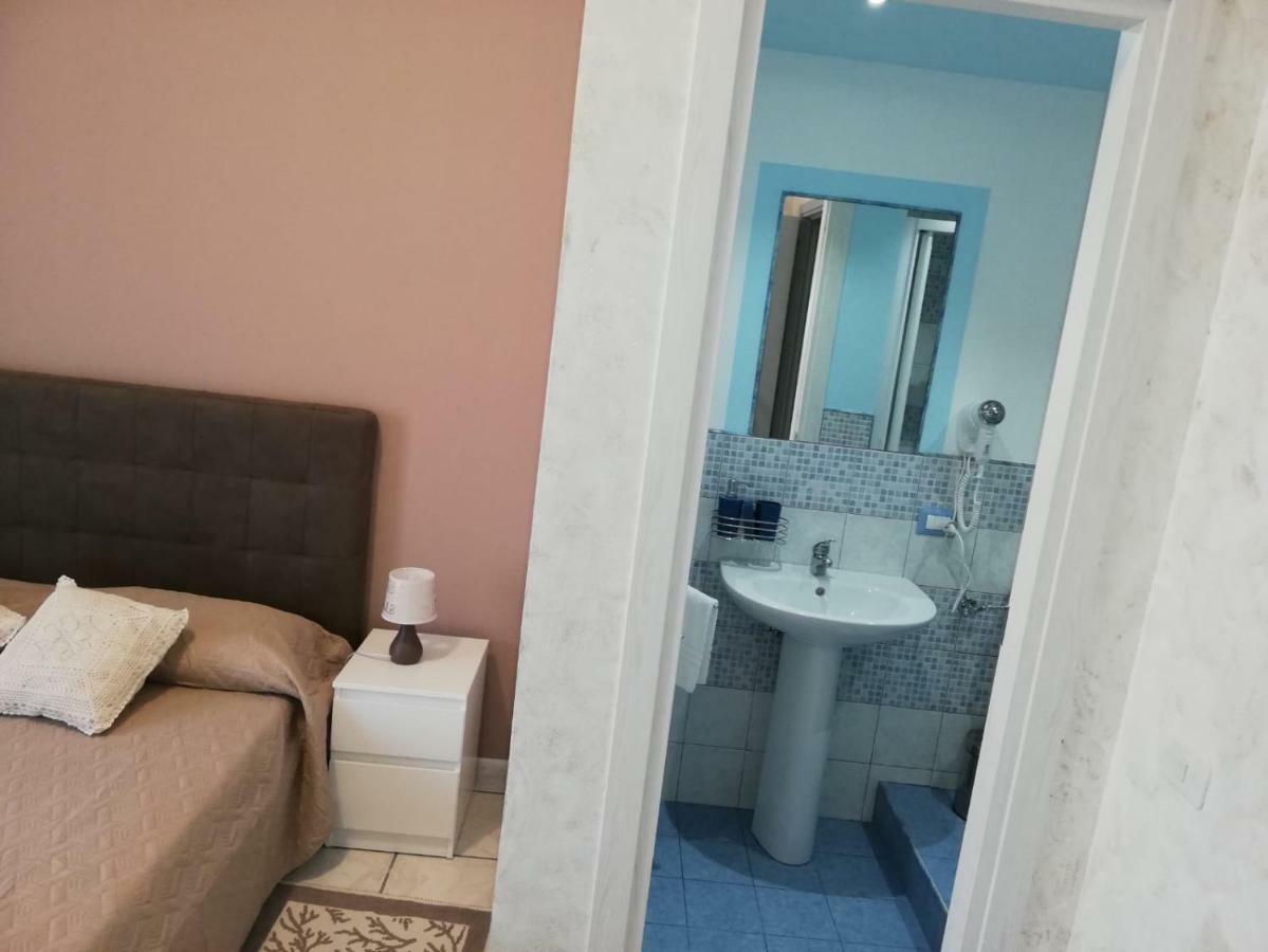 B & B Amici Dell'Etna Nicolosi Bagian luar foto