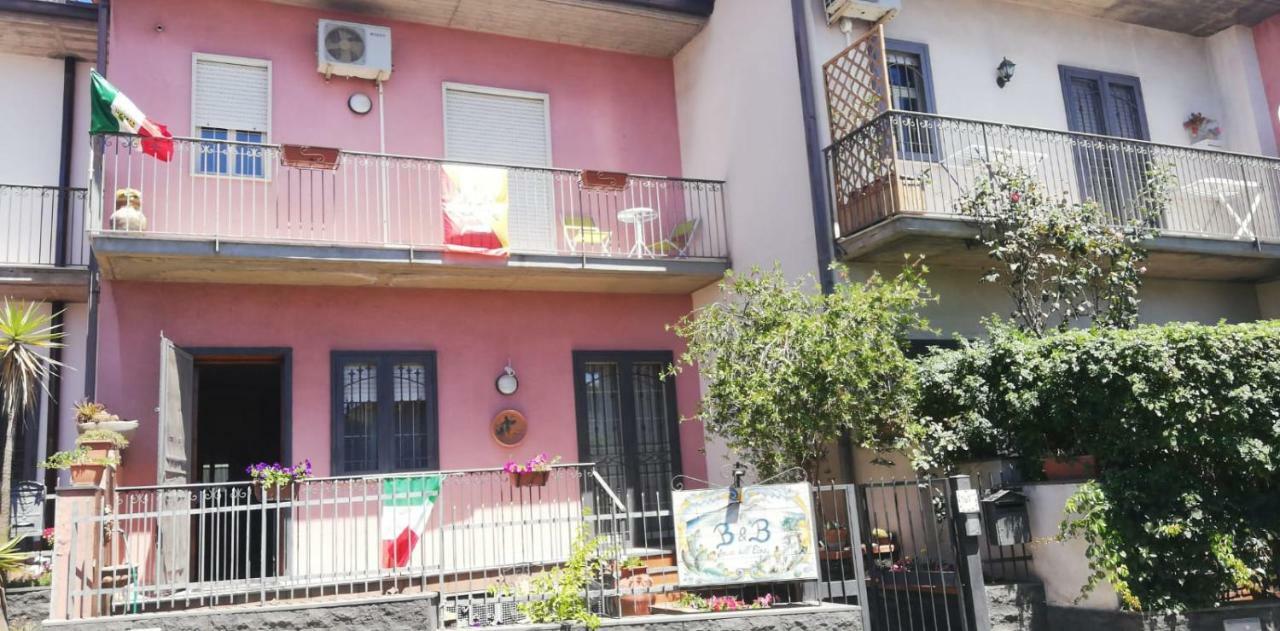 B & B Amici Dell'Etna Nicolosi Bagian luar foto
