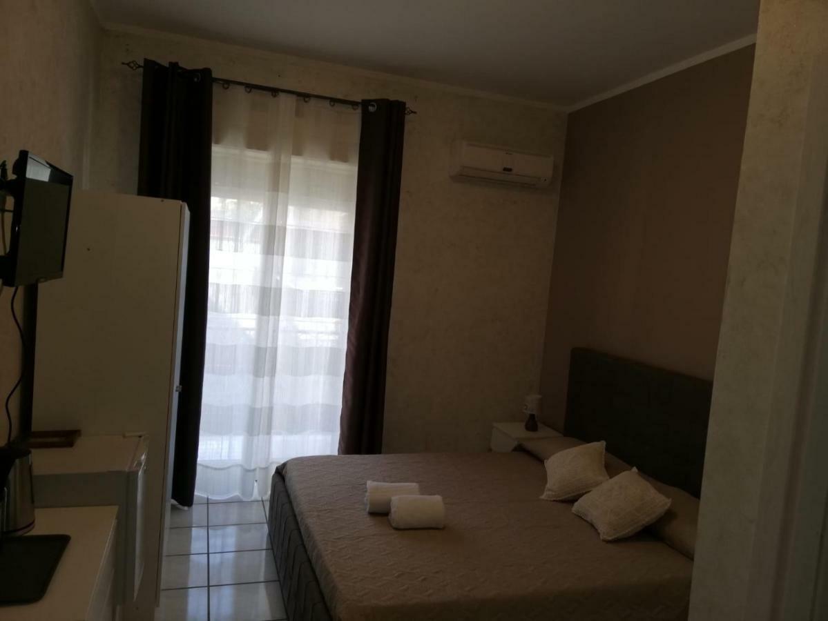 B & B Amici Dell'Etna Nicolosi Bagian luar foto